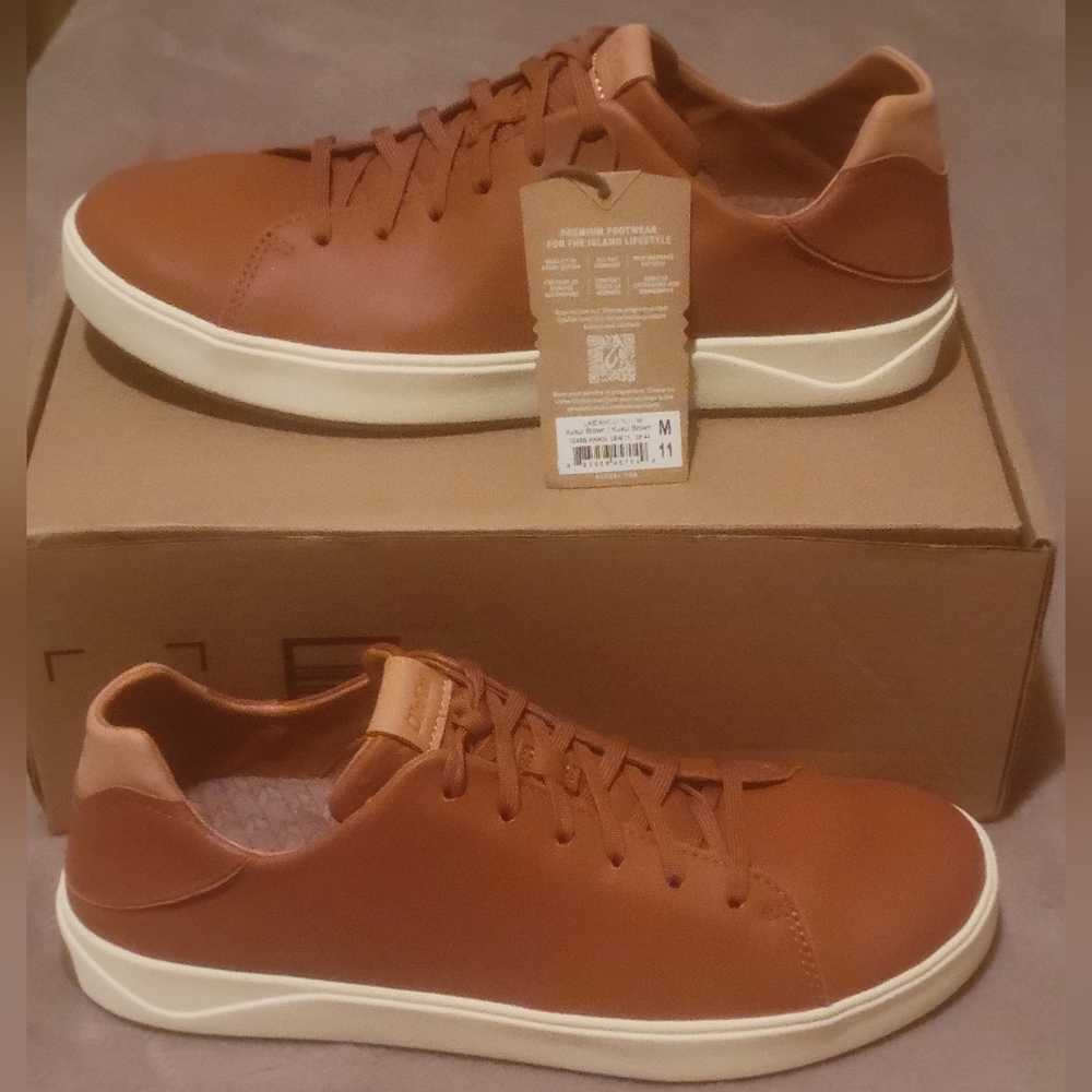 Olukai leather sneakers size 11 mens